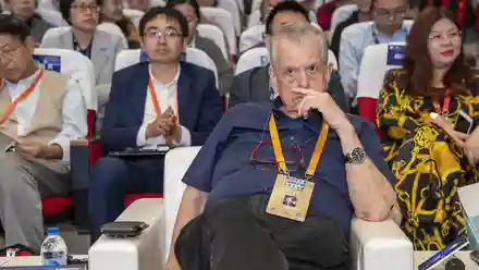 诺奖得主阿龙·切哈诺沃畅谈未来医学发展：疾病“预测工具”可为患者精准画像